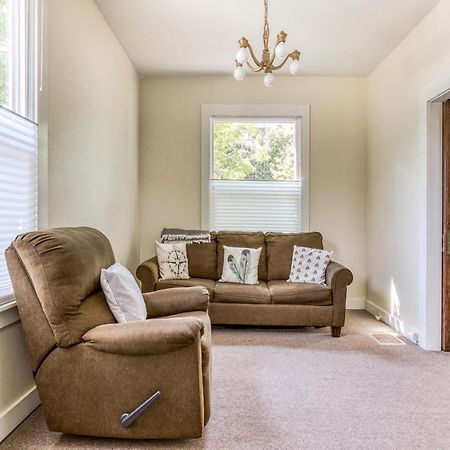 Azusa House Hood River Esterno foto