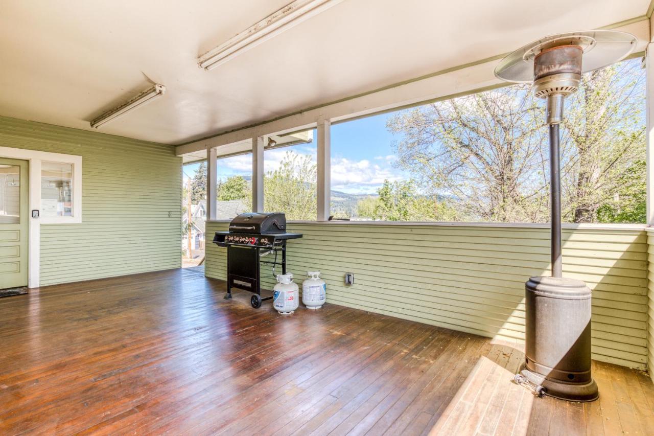 Azusa House Hood River Esterno foto