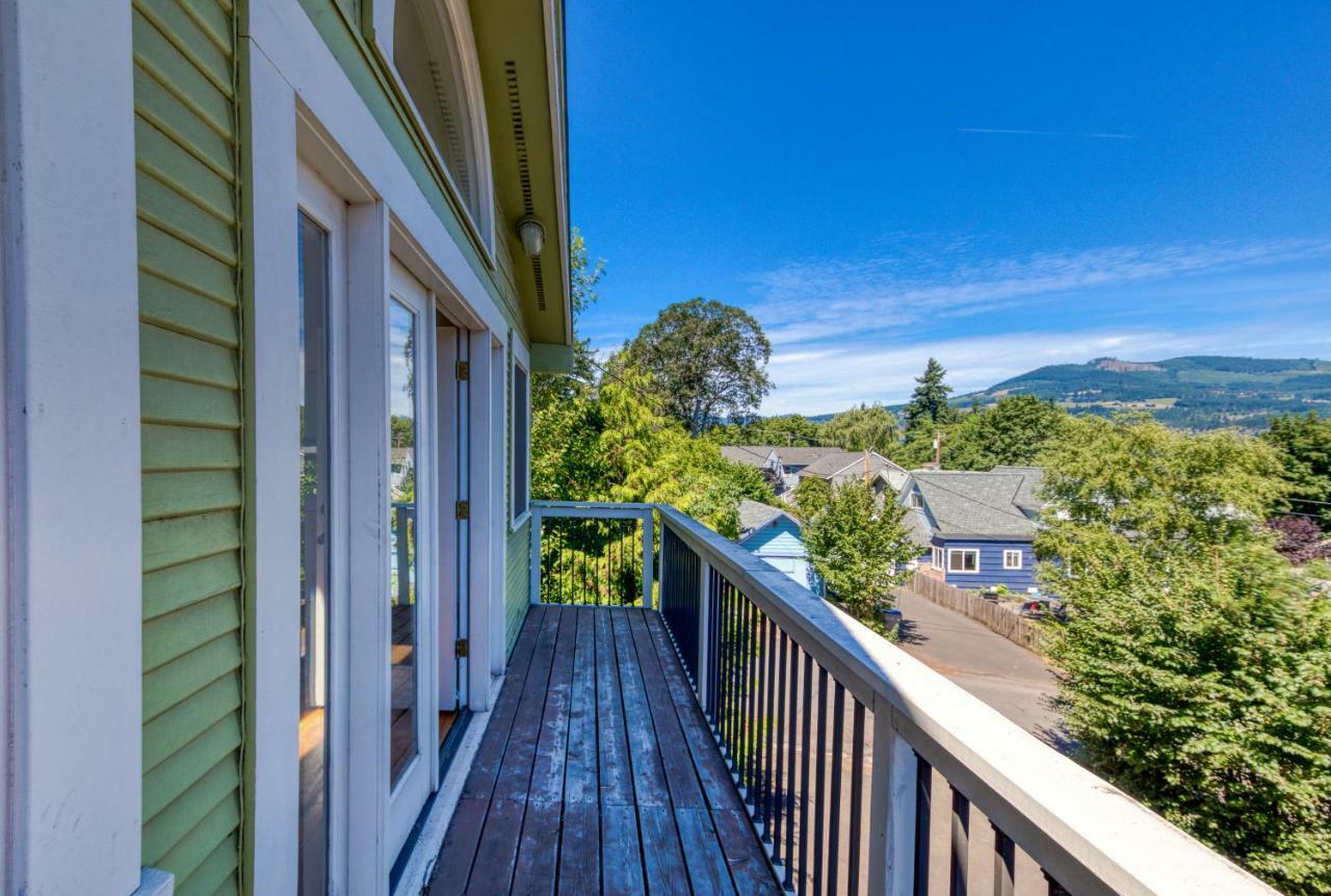 Azusa House Hood River Esterno foto