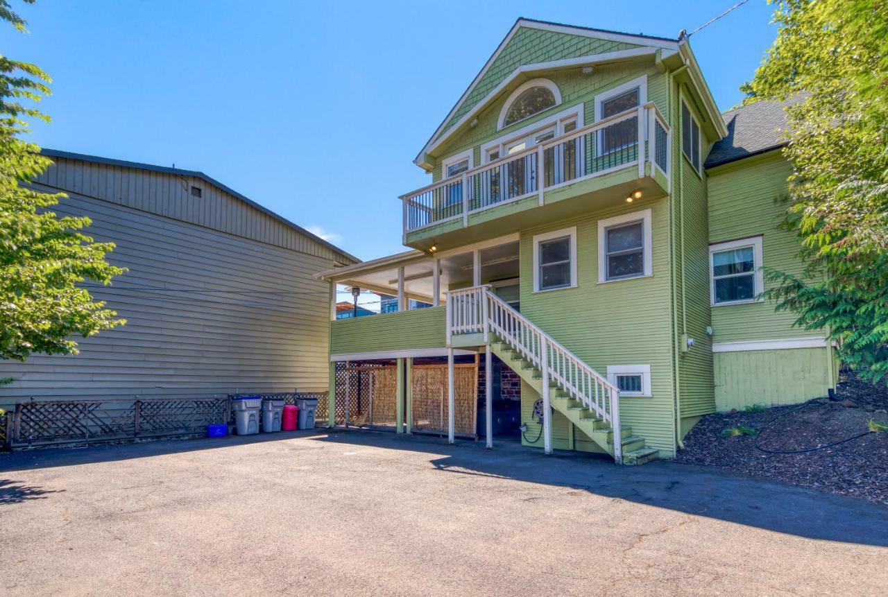Azusa House Hood River Esterno foto